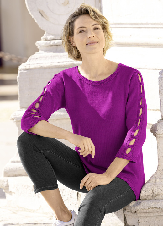 3/4-Arm - Pullover mit Cut-Outs, in Größe 036 bis 052, in Farbe MAGENTA Ansicht 1