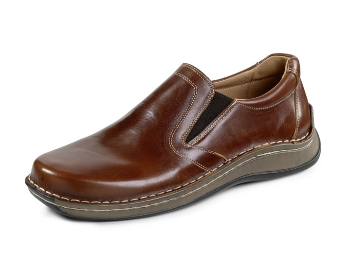 Slipper & Schnürschuhe - GINO GALANTE, klassische Herren-Slipper, mit herausnehmbarem Fußbett Slipper & Schnürschuhe - GINO GALANTE, klassische Herren-Slipper, mit herausnehmbarem Fußbett, in Größe 040 bis 046, in Farbe COGNAC