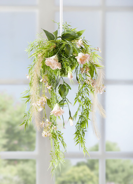 Wohnaccessoires - Lysianthus-Gesteck zum Hängen, in Farbe HELLROSA-GRÜN