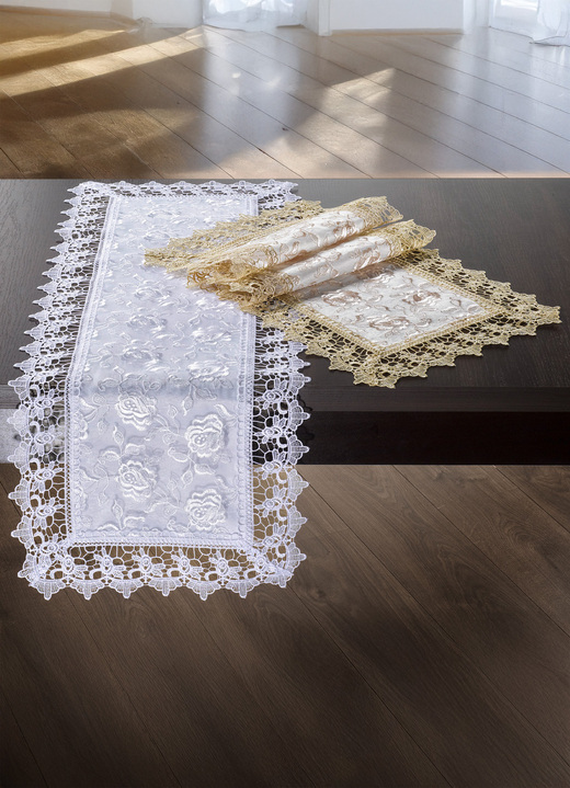 Wohnaccessoires - Tisch- und Raumdekoration mit Macramé-Spitzenbordüre, in Größe 101 (Läufer, 40x 90 cm) bis 404 (Kissenbezug, 40x 40 cm), in Farbe BEIGE Ansicht 1