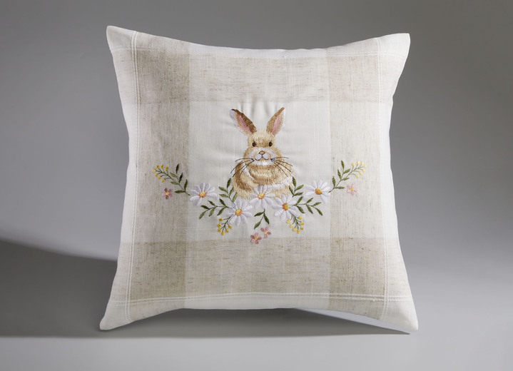 Wohnaccessoires - Bestickte Tisch- und Raumdekoration mit Osterhasen-Motiv, in Größe 102 (Läufer, 40x 85 cm) bis 404 (Kissenbezug, 40x 40 cm), in Farbe SEKT-BUNT Ansicht 1