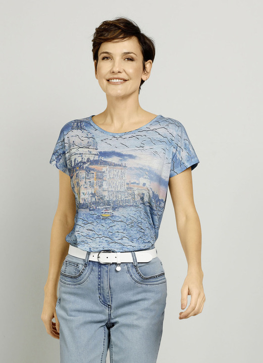 Kurzarm - Shirt mit rundem Halsausschnitt, in Größe 040 bis 050, in Farbe HELLBLAU-SAND Ansicht 1