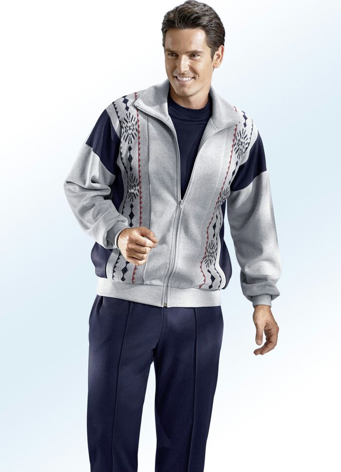 Freizeitanzug mit Biesennaht 