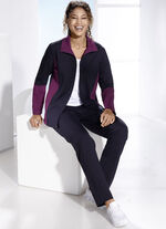 Freizeitanzug mit Nahttaschen 