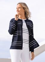 Strick-Twinset in Kontrast 