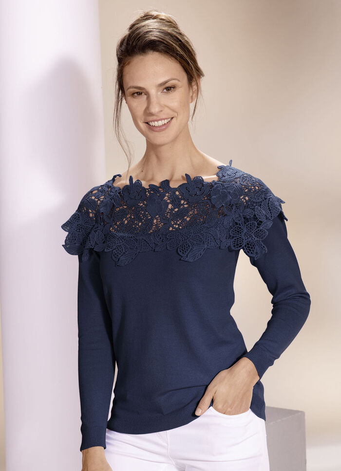 Pullover mit edlem Spitzenbesatz NACHTBLAU
