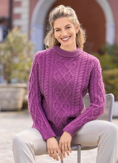 Pullover mit flauschig weichem Griff 