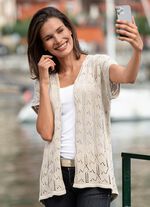 Strickweste mit Ajourmuster 
