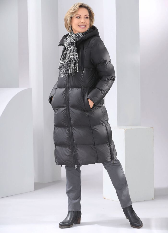 Funktionsmantel mit fester Kapuze 