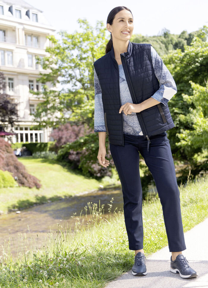 Steppweste mit leichter Wattierung