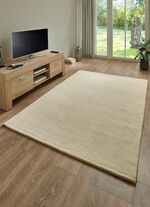 Br&uuml;cken und Teppiche aus Schurwolle 