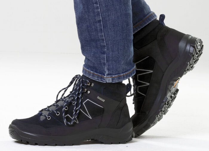 Atmungsaktive Herren-Boots, Weite K, mit herausnehmbarem Fußbett SCHWARZ-NACHTBLAU