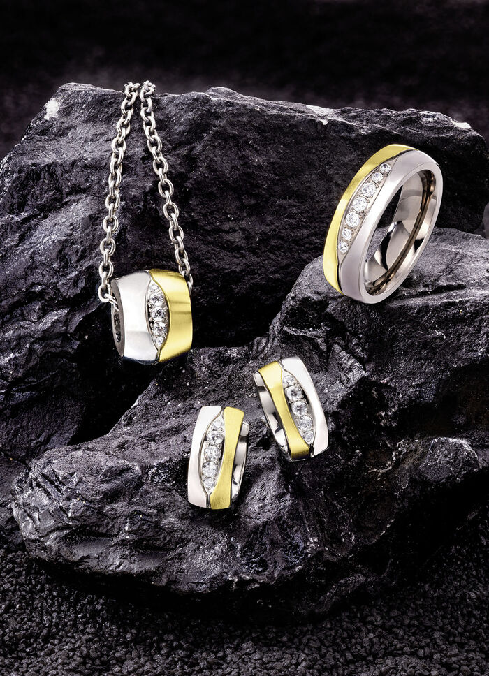 Anhänger in Bicolor mit synth. Zirkonia 