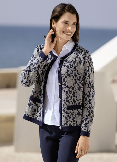 Strickjacke in Garnmix 