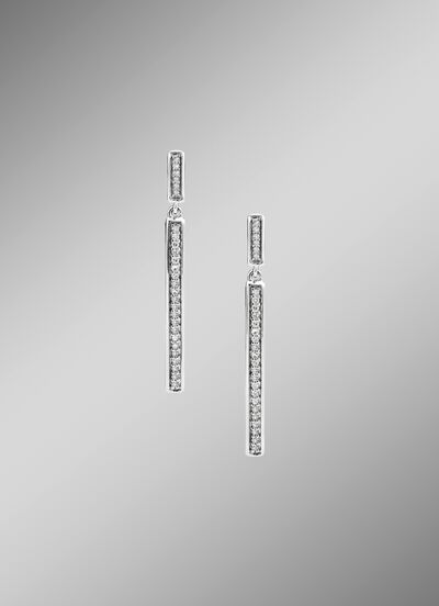 Schicke Ohrstecker mit 54 Diamanten 