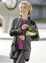 Strickjacke aus weichem Flauschgarn 