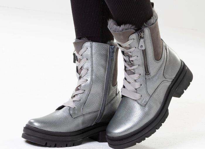 Waldl&auml;ufer, gef&uuml;tterte Damen-Stiefeletten, Winterschuhe, Weite H, mit Lammfell 