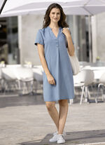 Jeans-Kleid in sommerlicher, leichter Qualit&auml;t HELLBLAU