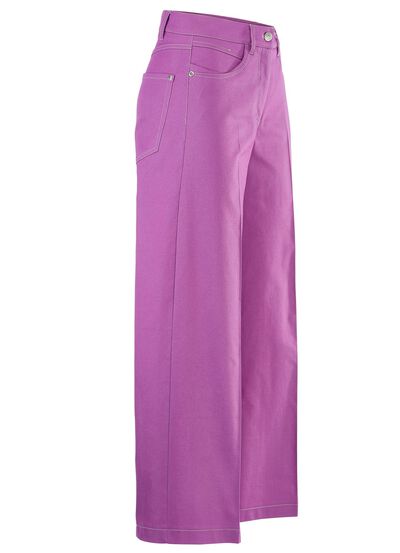 Culotte mit modisch weitem Bein  