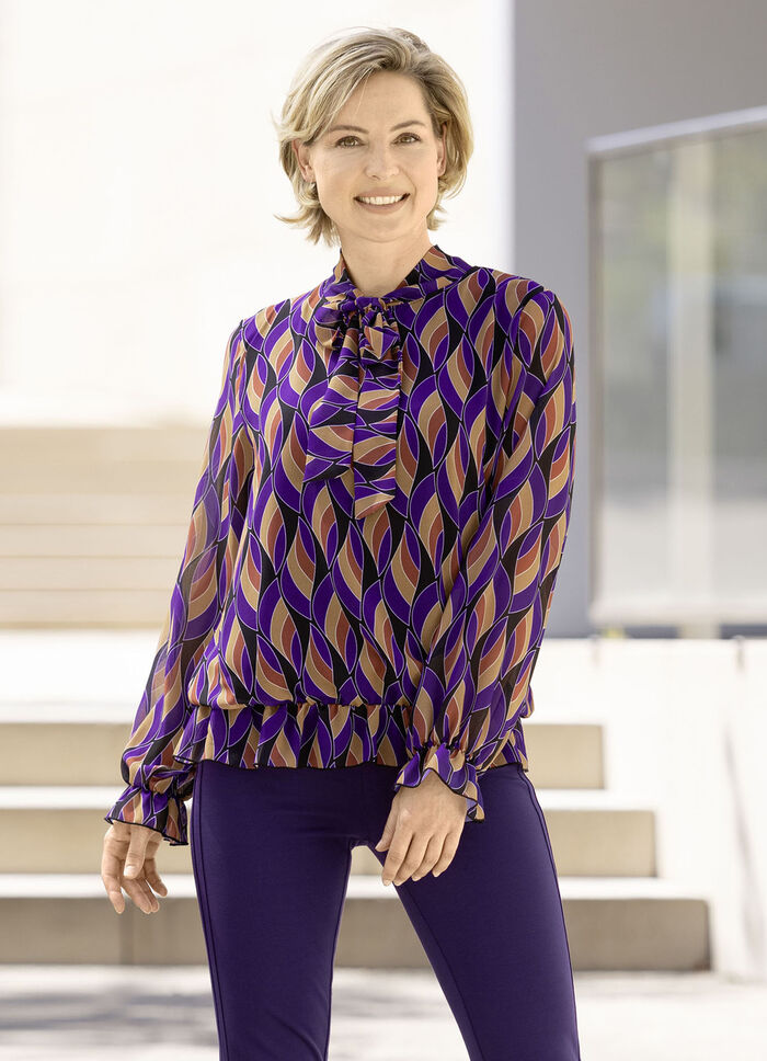 Fabelhafte Bluse mit Bindeband