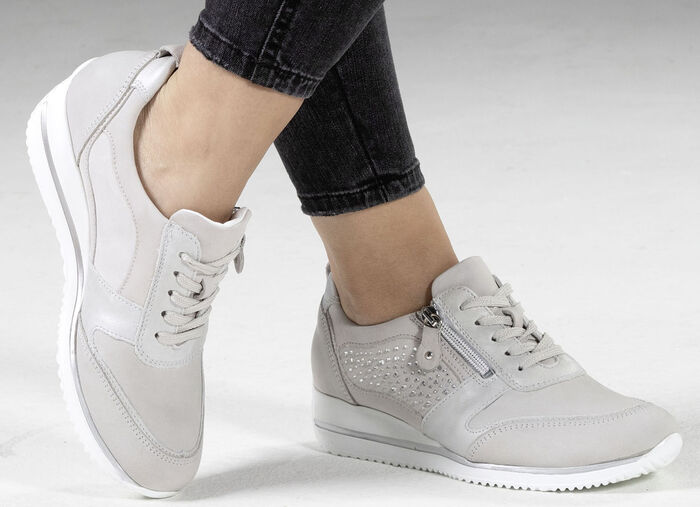 Waldläufer, bequeme Damen-Schnürschuhe, Weite H, mit herausnehmbarem Fußbett PASTELLGRAU