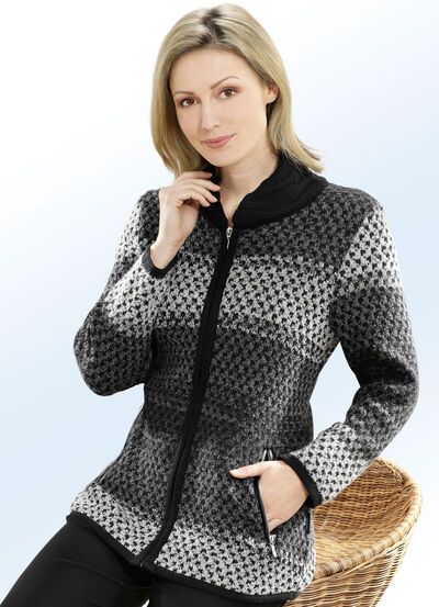 Strickjacke in Garnmix 