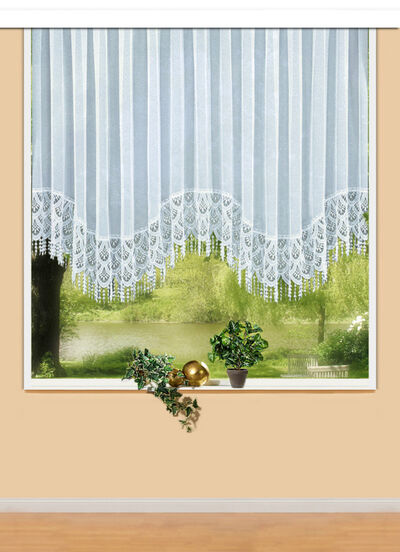 Blumenfenster-Store mit Plauener Spitze 