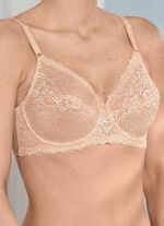 Triumph-Compliment B&uuml;gel-BH mit h&uuml;bscher Spitze 