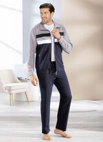 Hausanzug mit Streifen-Dessin 