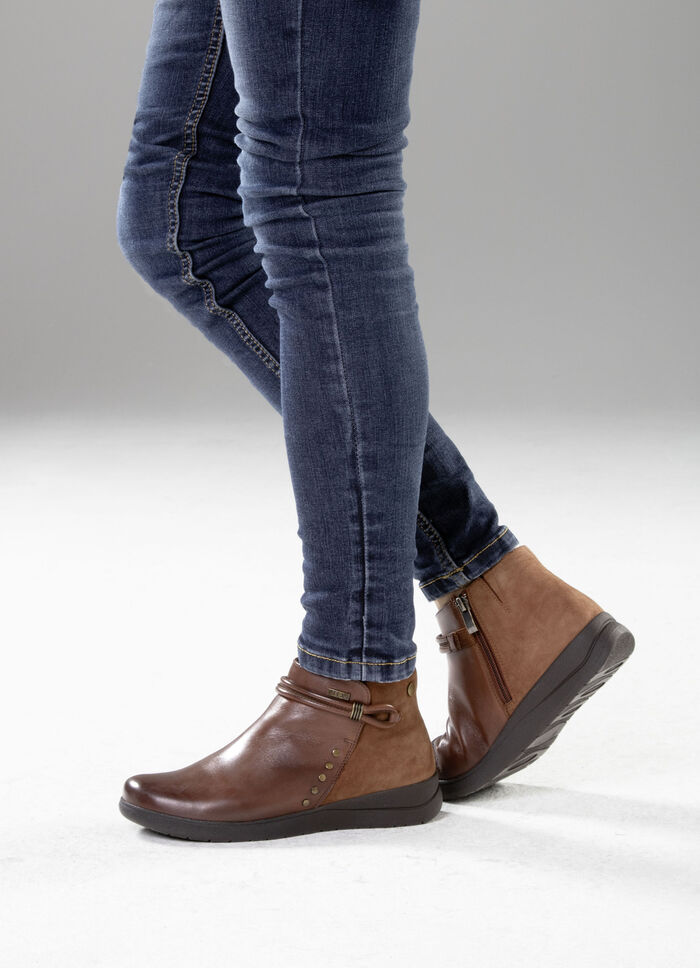 ELENA EDEN, atmungsaktive Damen-Boots, Weite H, mit herausnehmbarem Fußbett COGNAC