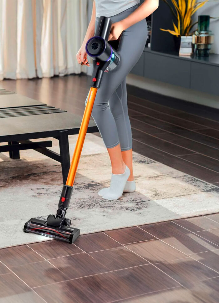 Akku-Staubsauger ORANGE-ROT-SCHWARZ