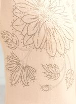 Pullover mit floraler Strasszier 