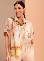 Schal mit Bl&uuml;ten-Bl&auml;tterdessin 