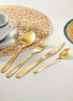 Hochwertiges Men&uuml;besteck f&uuml;r 4 Personen. 