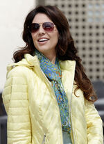 Schal mit Fantasiedessin 