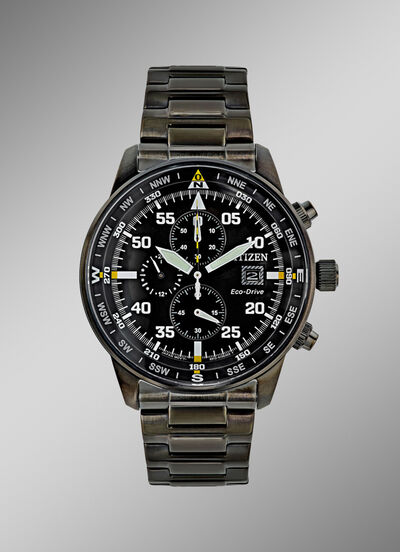 Solar-Herrenuhr in Flieger-Optik  