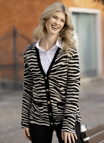 Strickjacke in Jacquard-Dessin 