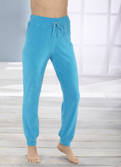 Hose mit bequemem Dehnund 