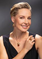 Vergoldete Ohrringe mit Bernstein 