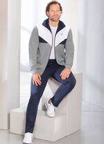 Freizeitanzug mit Seitentaschen 