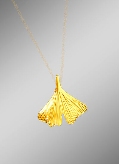 Anhänger mit Ginkgoblatt 
