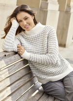Pullover mit aufwendiger Struktur 