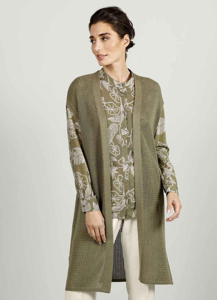 Strickweste in Longform 