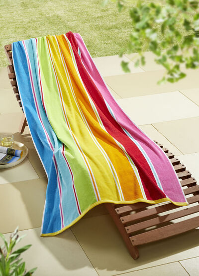 Velours-Strandlaken mit besonders saugfähiger Rückseite 