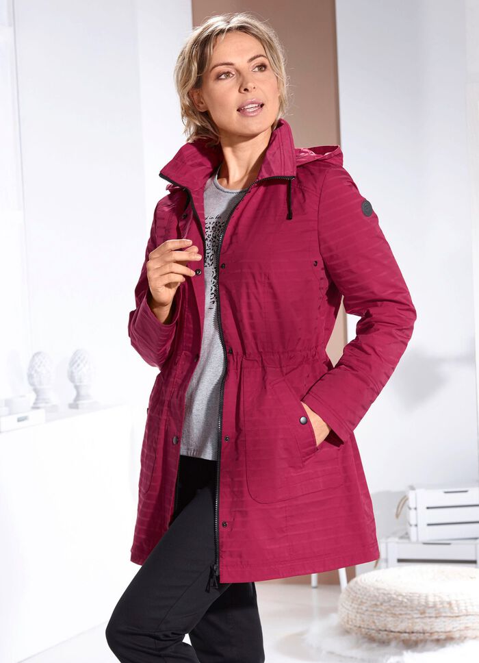 Funktionsjacke mit dezentem Streifendessin RUBINROT