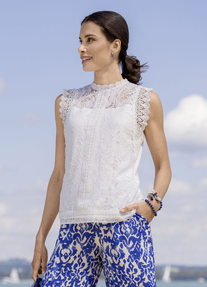 Shirt mit Spitzenbesatz 