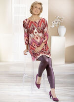 Longshirt mit modisch flachem Halsausschnitt  