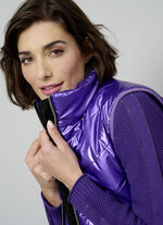 Weste in Metallic-Optik