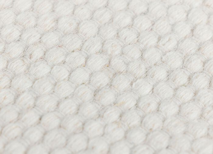 Br&uuml;cken und Teppiche aus feuchtigkeitsregulierender Naturfaser NATURWEISS