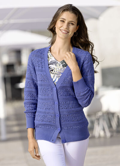 Strickjacke in Mustermix 